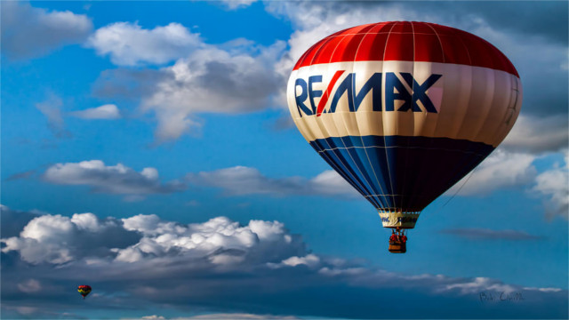 Colorado based REMAX Cashes in on Israel's Illegal Settlements